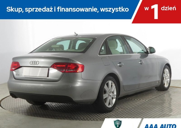 Audi A4 cena 36000 przebieg: 136159, rok produkcji 2009 z Kępno małe 379